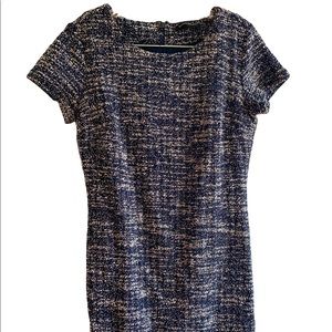 Banana Republic Oulett Blue Boucle Shift Dress Size 4